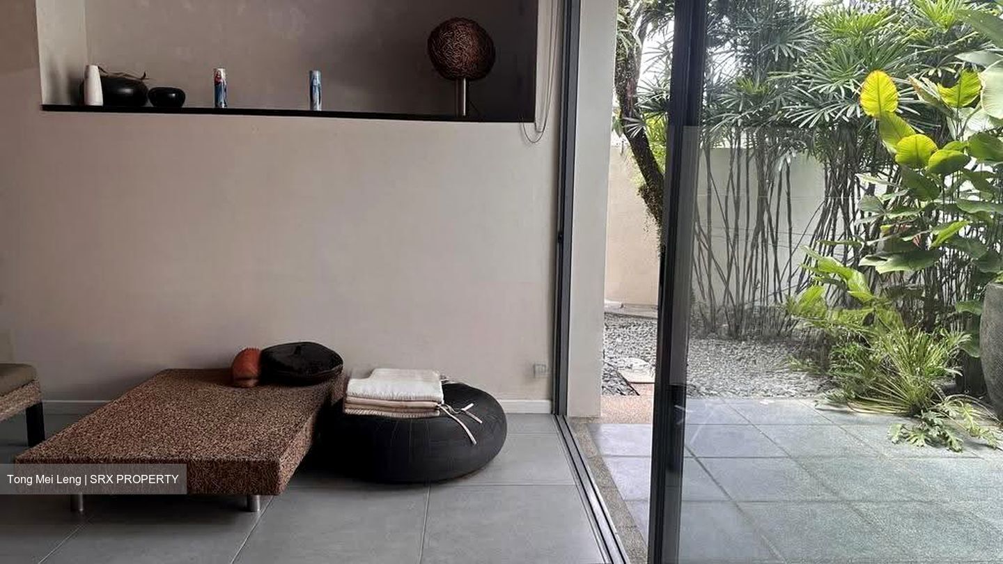 Jalan Pari Burong (D16), Semi-Detached #632944971